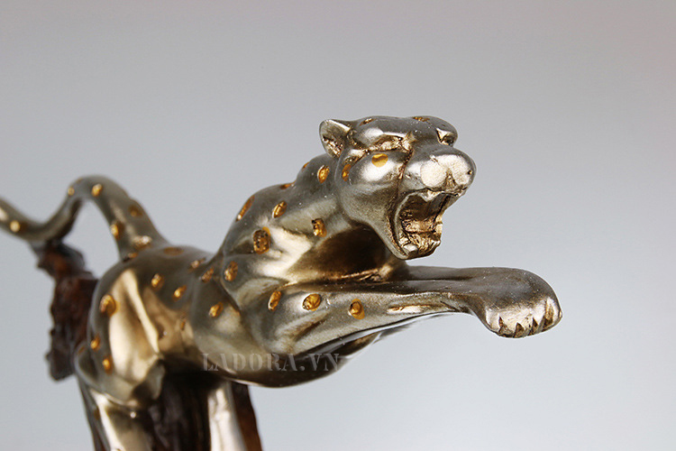 Gạt tàn báo đốm Đồ trang trí bàn làm việc, bàn phòng khách độc đáo