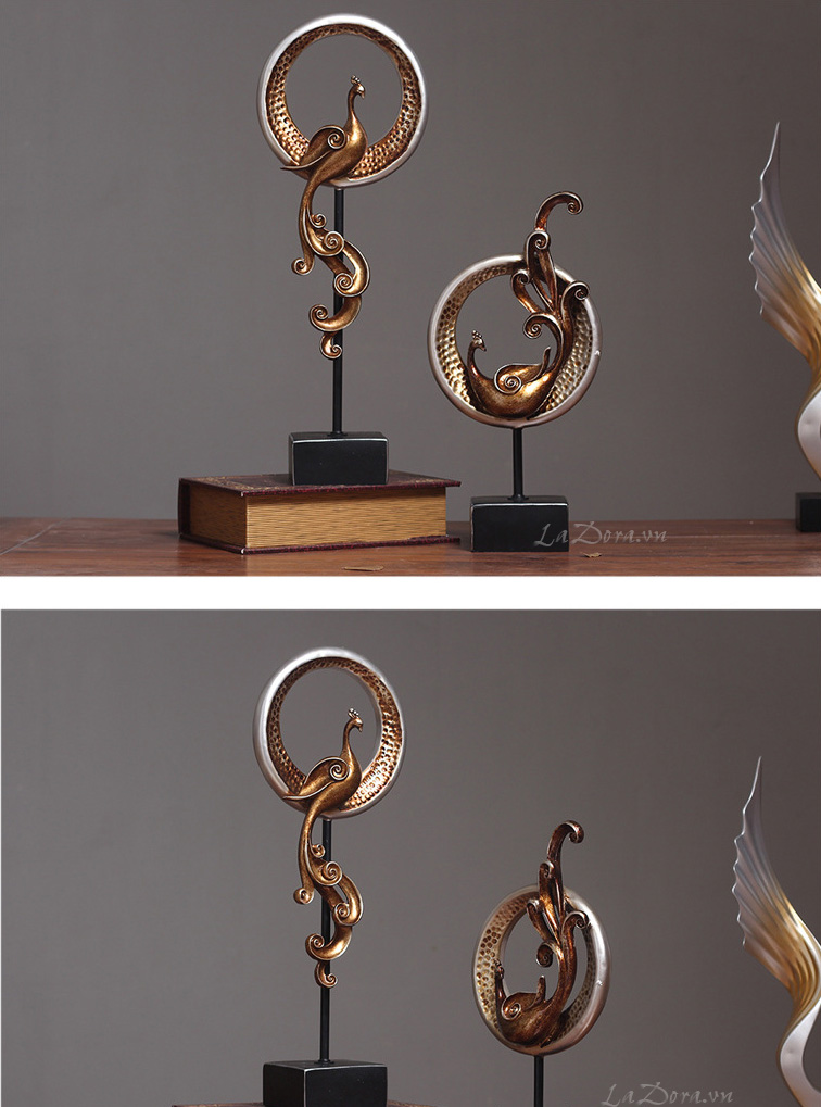 Trang trí bàn làm việc tại LaDora.vn