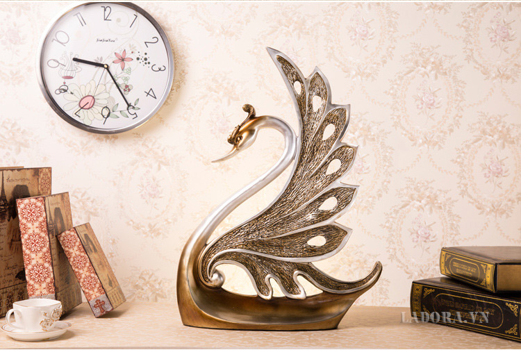 Cặp thiên nga trang trí tại LaDora.vn