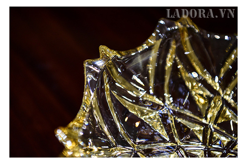 đồ trang trí bàn phòng khách tại ladora.com.vn