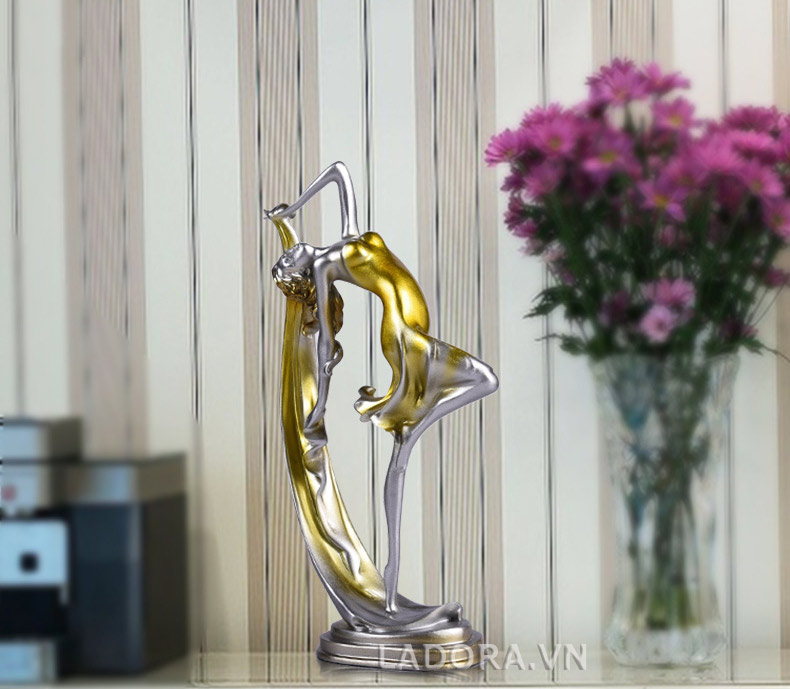 đồ trang trí văn phòng đẹp tại Ladora