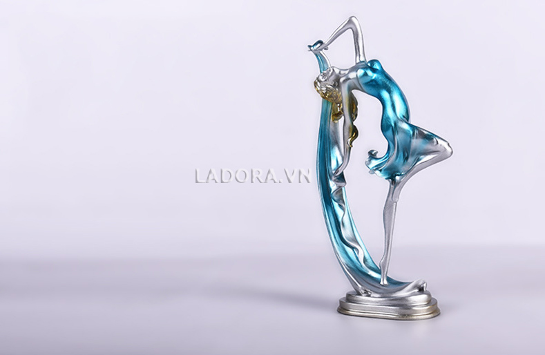 đồ trang trí văn phòng đẹp tại Ladora