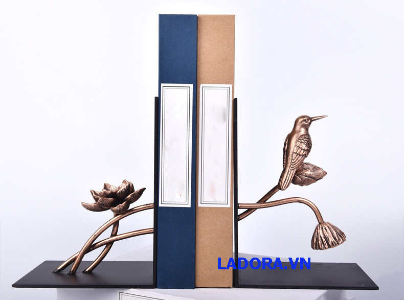 đồ vật trang trí bàn tại ladora.com.vn