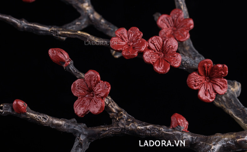 Đồ trang trí nhà đẹp tại Ladora.vn