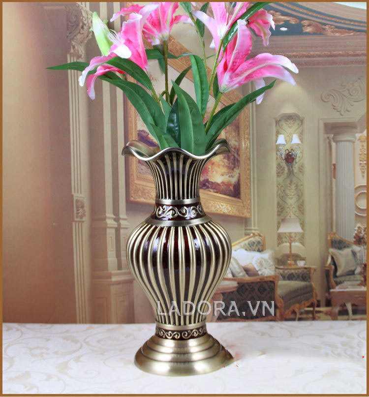 mua bình hoa đẹp ở hà nội tại Ladora.vn