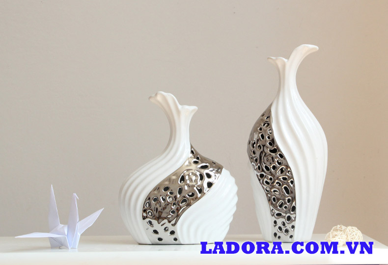 Bình gốm sứ trang trí độc đáo tại Ladora.com.vn - Shop đồ decor ...