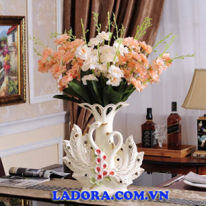 Quà kỷ niệm ngày cưới, quà mừng cưới đẹp và ý nghĩa tại Ladora.com.vn bình hoa để kệ TiVi - Quà cưới đẹp: Tìm kiếm món quà ý nghĩa và đẹp để tặng cho người thân nhân dịp kỷ niệm ngày cưới hay mừng cưới của họ? Đến với Ladora.com.vn, bạn sẽ có nhiều lựa chọn phong phú từ những món quà cưới đẹp và ý nghĩa đến những bình hoa để kệ tivi trang trí tuyệt vời.